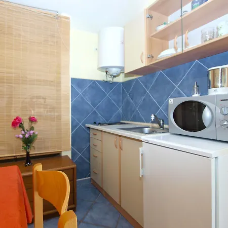 Tonka 1593 Apartment